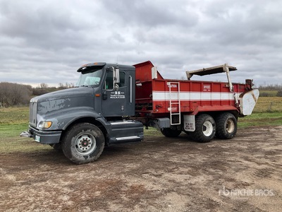 2000 International 9200 Eagle 6x4 Manure Truck