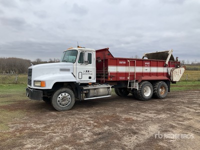 1995 Mack CH613 6x4 Manure Truck