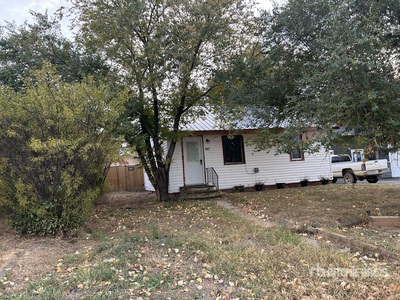 Oyen, AB, Lot 4 Block 13 Plan 3731CD, Residential Property