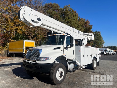 2023 Versalift VN555MHI 55 ft on 2024 International HV607 4x4 Cable Placer Camion à godets