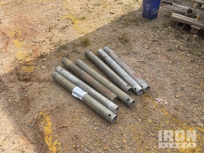Quantity of (7) 30 in ULSHR Aluminum Trench Box Spreaders