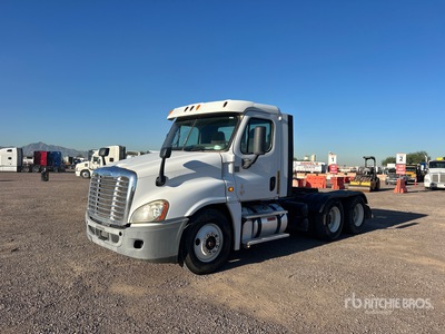 2013 Freightliner Cascadia 125 6x4 3-Achs Sattelzugmaschine