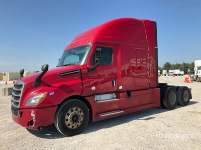 2018 Freightliner Cascadia 126 6x4 T/A Sleeper Truck Tractor
