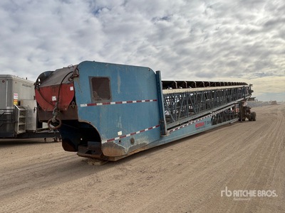 2008 Thor T150-8 36 in x 150 ft Portable Telescopic Radial Stacking Conveyor