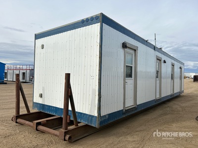 10 ft x 44 ft Skid-Mounted مخيم متحرك