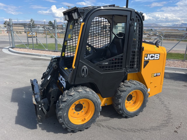 2024 JCB 215 Skid Steer Loader