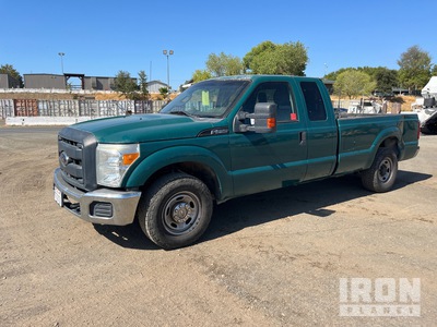 2013 Ford F-250 XL 4x2 Extended Cab Pickup