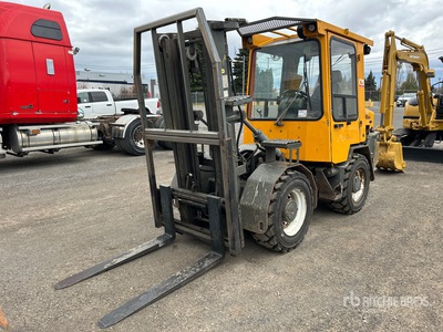 2006 Benco TP 500 3640 lb Forklift