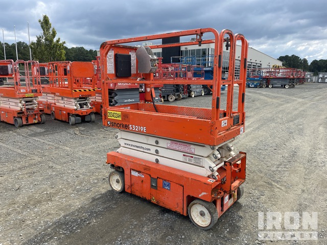 ELEVADOR TIJERA 2018 SNORKEL S3219E