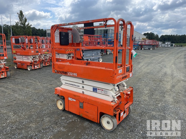 ELEVADOR TIJERA 2018 SNORKEL S3219E