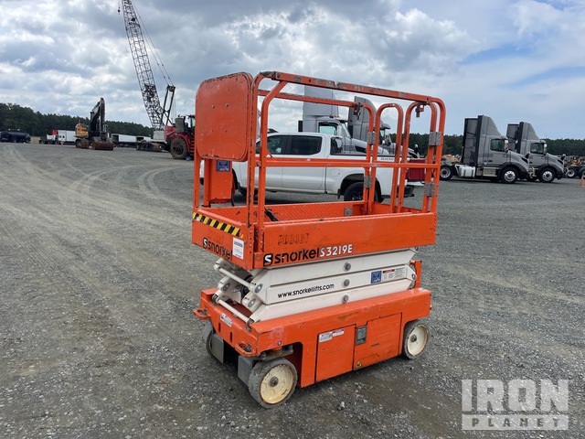 ELEVADOR TIJERA 2018 SNORKEL S3219E