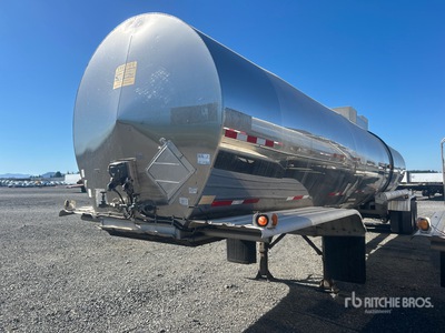 1998 Polar 7000 gal T/A Tanker Trailer