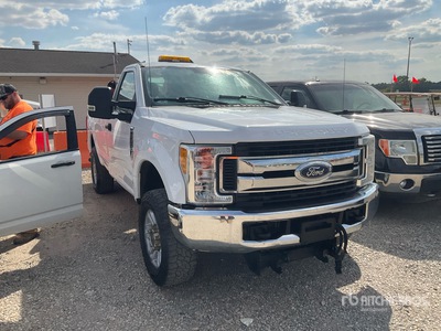 2017 Ford F-250 4x4 Pickup