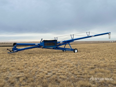 2013 Brandt 1060 10 in x 60 ft Swing Grain Auger