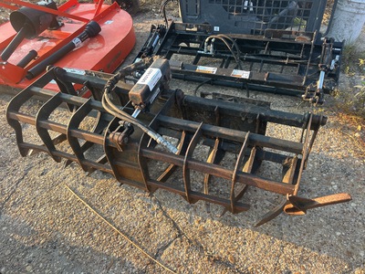 Wallace 64MGSS 64 in Ag Tractor Grapple ملحق زراعي