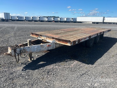 1985 Freeway 24 ft T/A Tilt Deck Trailer