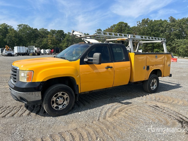 2008 GMC 2500HD 4x4 Extended Cab Utility Truck | Ritchie Bros. Auctioneers