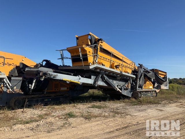 2017 Tesab TS2600 Tracked Screen Plant in Alma, Michigan, United