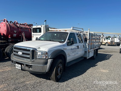 2006 Ford F-550 XLT 4x4 Crew Cab 平台トラック