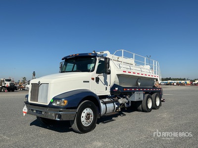 2001 Thompson Tank on 2000 International 9100i 6x4 Vacuum Tanker Truck