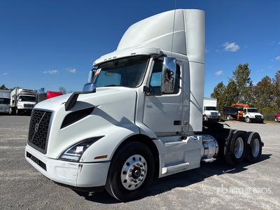 2020 Volvo VNR 6x2 Cabeza Tractora Cabina Corta