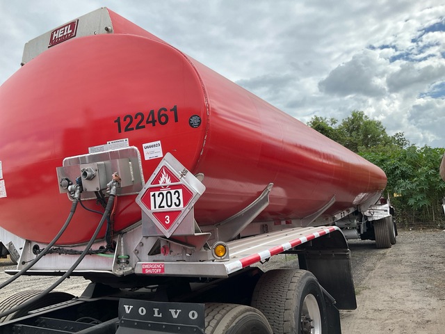 2023 Heil 9500 gal T/A Tanker Trailer (Inoperable)