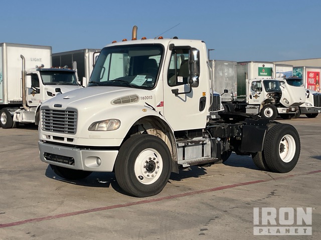 CAMIóN 2016 FREIGHTLINER