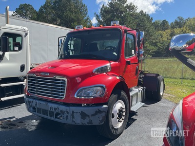 2019 Freightliner M2 4x2 S/A Day Cab Truck Tractor