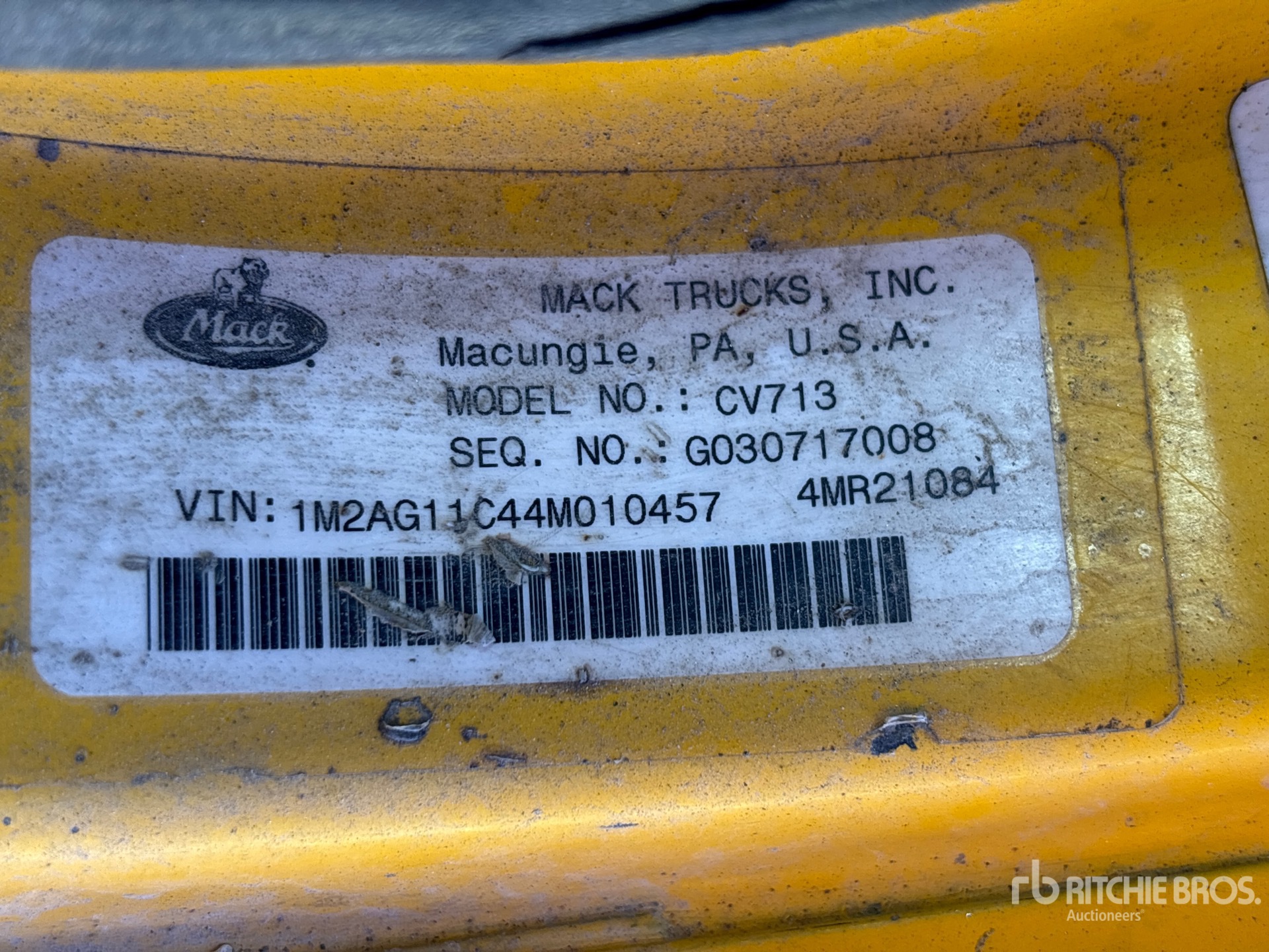 2004 Mack CV713 Granite 8x4 Tri/A Dump Truck