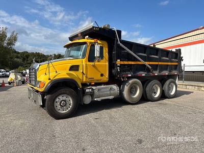 2004 Mack CV713 Granite 8x4 Tri/A Dump Truck