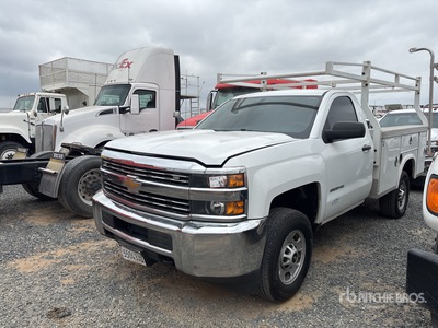 2018 Chevrolet Silverado 2500HD 4x2 Utility Truck
