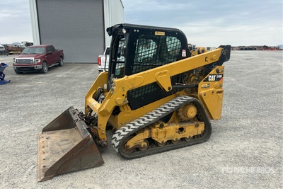 2018 Cat 249D Compact Track Loader