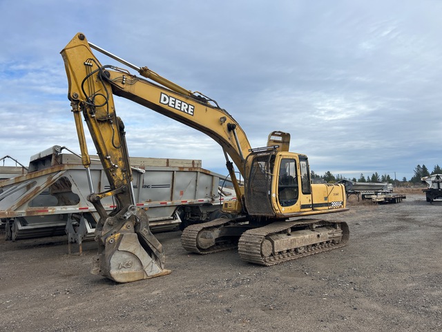 1998 John Deere 200 LC Tracked Excavator 1998 John Deere 200 LC Tracked Excavator