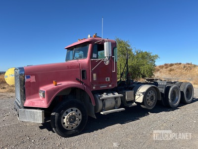 2003 Freightliner FLD 120 6x4 T/A Day Cab Truck Tractor