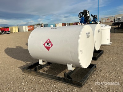 Clemer Steel Craft 2200 L Skid Mounted Tanque de combustible
