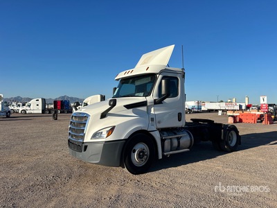 2019 Freightliner Cascadia 126 4x2 S/A Day Cab Truck Tractor