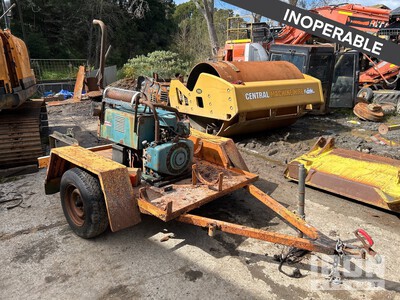Lincoln 225 225 A Mobile Stick Engine Driven Welder (Inoperable)
