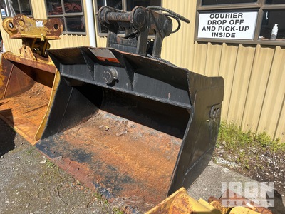 1800 mm Hydraulic Tilting Cazo para excavadora