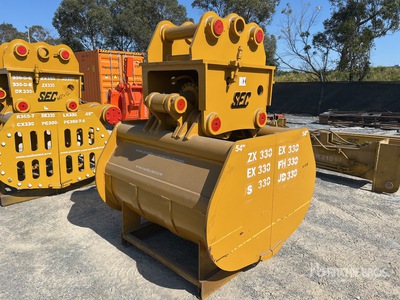 SEC Q/C Clamshell Cazo para excavadora - Fits 30 - 35 ton (Unused)