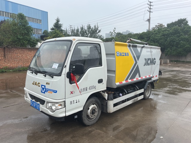 2021 JAC HFC1042PW4K1B4ZS 4x2 Rear Loader Waste Collection Truck