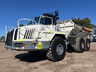 2011 Terex TA400 Camión Dumper Articulado