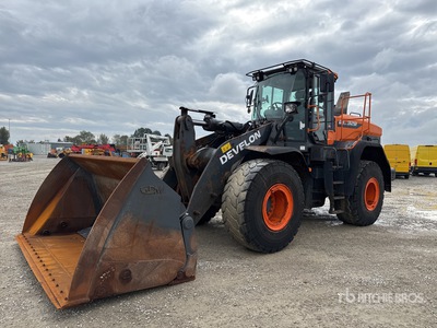 2021 Develon DL320-7 Wheel Loader