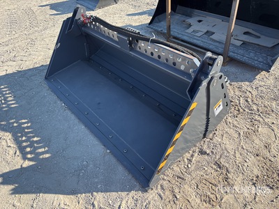 2025 Skyway WBCT-4IN1 74 in General Purpose Skid Steer Bucket (Unused)