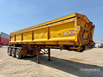 2013 Tristar 9.2 m Tri/A Turntable Hydraulic Lid Side Dump Trailer