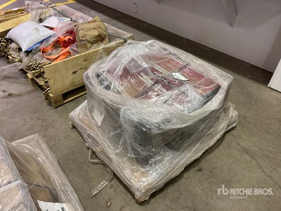 Quantity of (2) 22 Ton Service Bottle Jack