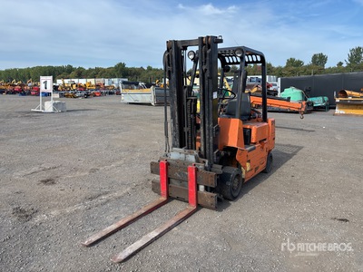 Hyster 2100 kg Cushion Tire رافعة شوكية