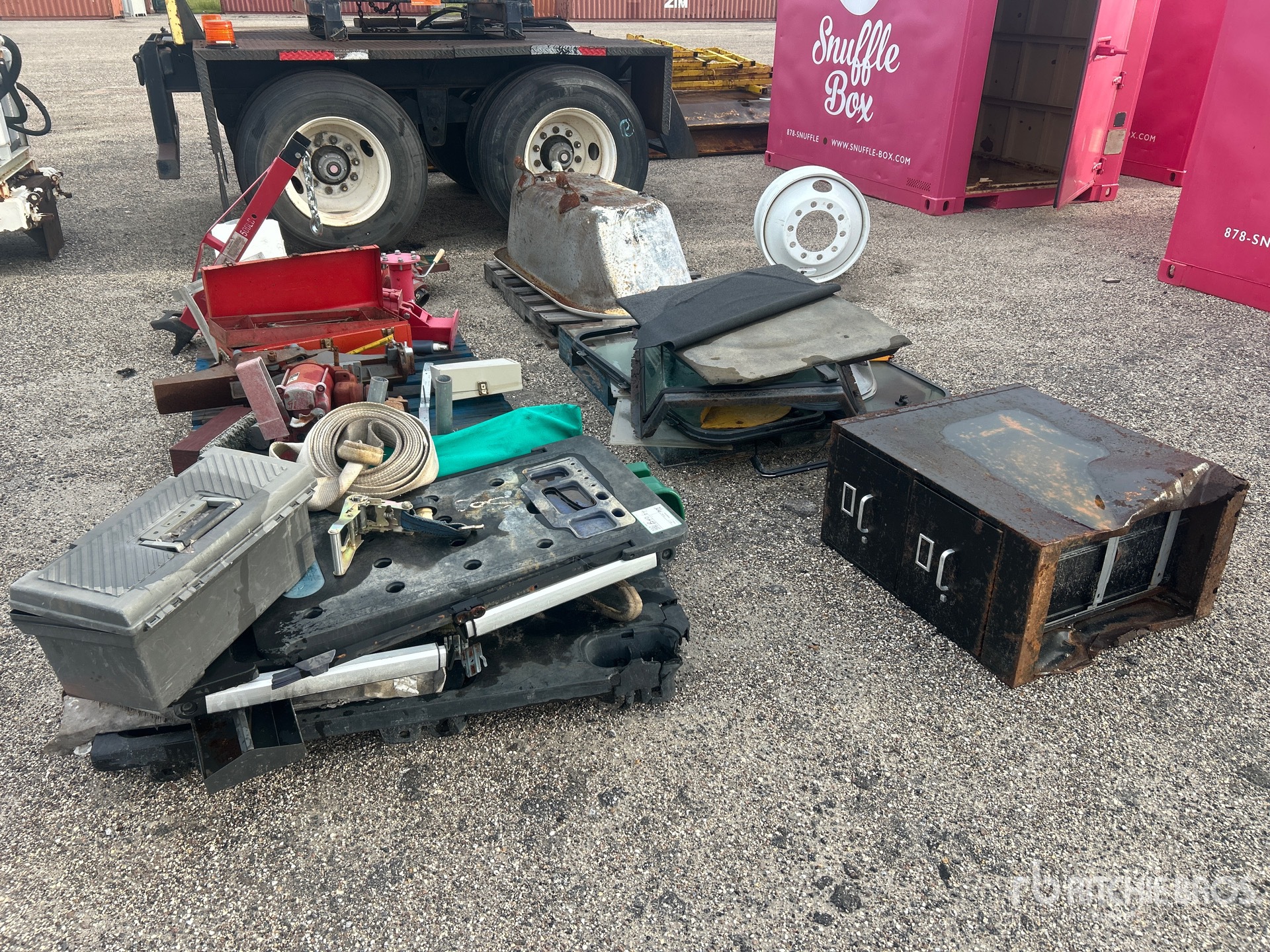 Quantity of Tools & Parts
