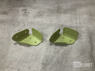 (106) BAE Systems 75A736822-2001 Brackets