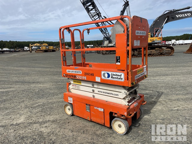 ELEVADOR TIJERA 2018 SNORKEL S3219E