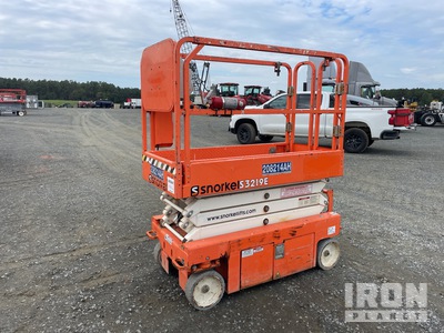 2018 Snorkel S3219E Electric Scissor Lift